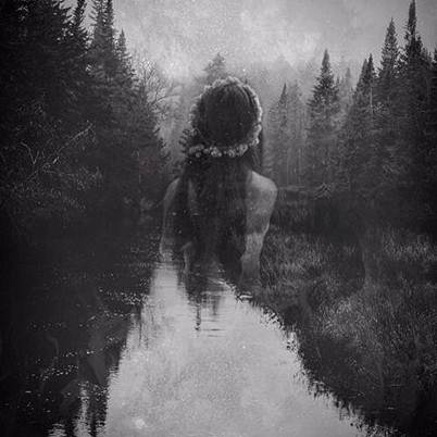 Opis: https://scontent.cdninstagram.com/hphotos-xaf1/t51.2885-15/e15/11379954_451876178351115_332042708_n.jpg